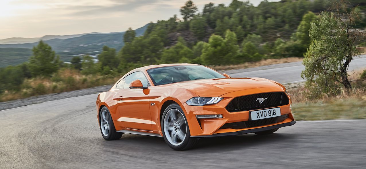 Ford Mustang 2018 Coupe Orange
